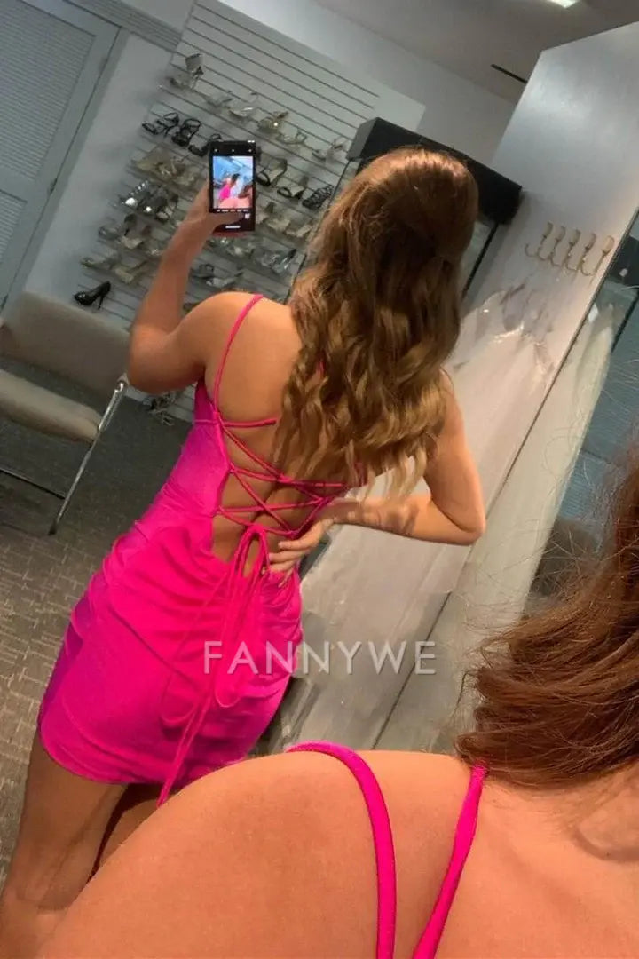 FannyWe Schlichtes, sexy, figurbetontes Minikleid mit tiefem Ausschnitt in Pink, formelle Kleider